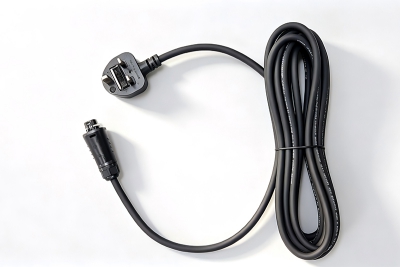 Câble solaire AC avec fiche Type G et connecteur BC01