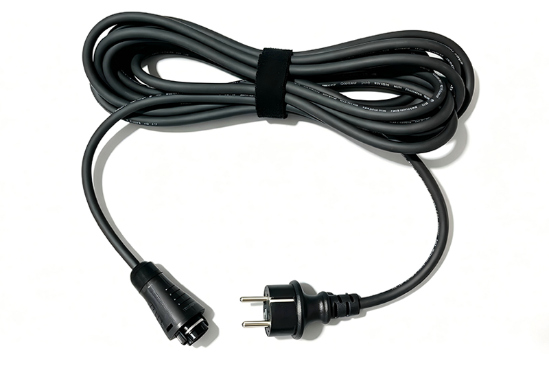 Câble solaire AC avec fiche Schuko CEE 7/7 et connecteur BC05A